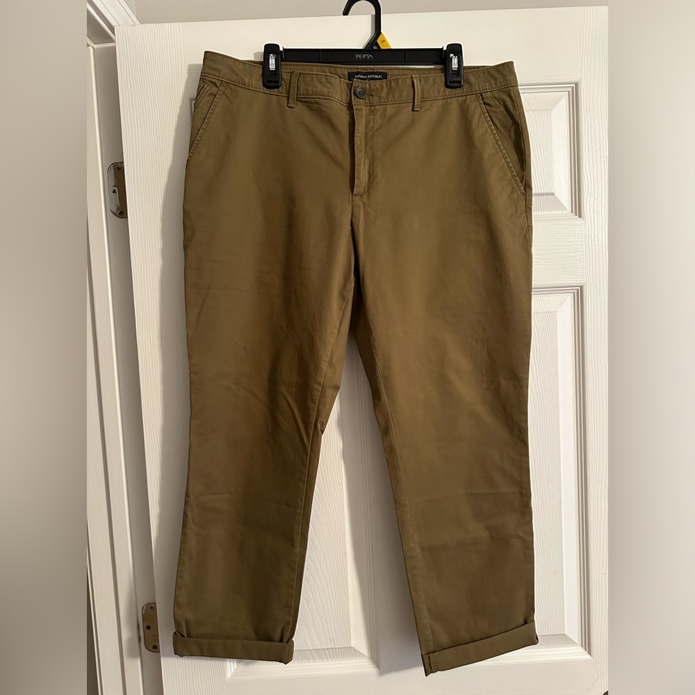NWT Banana Republic Girlfriend Cropped Pants Size 14